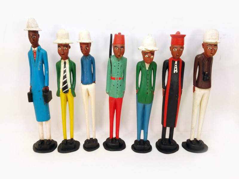 figura escultura colono europeo africa madera alt.32-57 total.49u